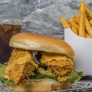 Chicken Sandwich Meal (Drink & Fries Included)****